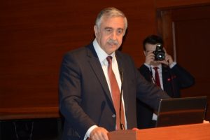 Cumhurbaşkanı Kıbrıs M&uuml;zakereleri i&ccedil;in İsvi&ccedil;re'de