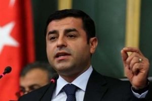 Selahattin Demirtaş ve Figen Y&uuml;ksekdağ'dan mesajlar