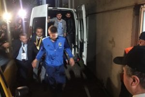 Manisa'da van Persie skandalı!