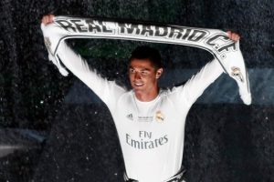 Ronaldo 2021'e kadar Real Madrid'de