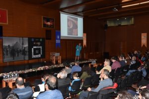 BursaFotoFest Sanat&ccedil;ı S&ouml;yleşi'sinin ilk konuğu Benja Rathnov oldu