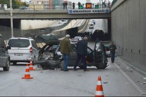 Bursa'da 4 takla attı burnu bile kanamadı