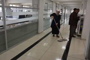 'İş&ccedil;i sayısını 70'ten 12'ye d&uuml;ş&uuml;rd&uuml;k binamız pırıl pırıl oldu'