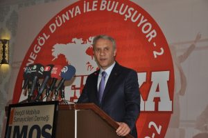Bursa'da 'İneg&ouml;l D&uuml;nya ile Buluşuyor-Amerika' programının galası ger&ccedil;ekleştirildi