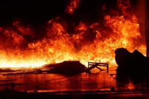 Irak'ta DEAŞ'tan petrol sahasına saldırı!