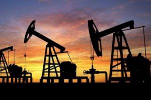 ABD'nin petrol &uuml;retimi son 43 yılın en &uuml;st seviyesinde