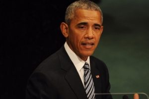 Obama'nın &uuml;vey kardeşi Trump i&ccedil;in oy kullanacak