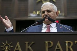 Başbakan&nbsp;Binali Yıldırım: Bırakın T&uuml;rkiye ile uğraşmayı da...