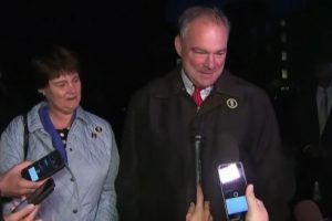 ABD'de Demokrat Başkan Yardımcısı Adayı Kaine oyunu kullandı
