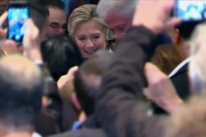 Clinton oyunu New York'ta kullandı