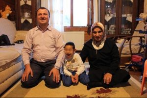&Ouml;zel eğitim kurumunda 'a&ccedil;lıkla terbiye' iddiası