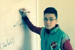 15 yaşındaki lise &ouml;ğrencisi 3 g&uuml;nd&uuml;r kayıp