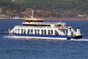 Deniz ulaşımına fırtına engeli