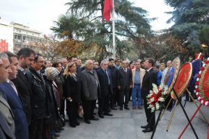 BSMMMO Atat&uuml;rk'&uuml;n 78'inci &ouml;l&uuml;m yıld&ouml;n&uuml;m&uuml;nde Heykel'deydi