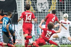 Bundesliga'da haftanın gol&uuml; Kerem Demirbay'dan