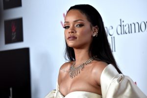 Rihanna'dan Trump paylaşımı!