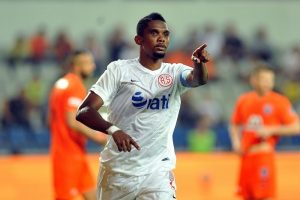 Eto'o Trabzonspor ma&ccedil;ında forma giyemeyecek
