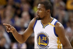 Kevin Durant, Michael Jordan'ı yakaladı