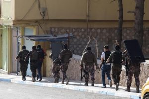 Kaymakam Safit&uuml;rk saldırısıyla ilgili g&ouml;zaltı sayısı 25'e y&uuml;kseldi