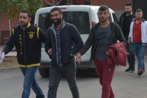 "Bizi fuhuş&ccedil;ularla karıştırmayın, iddiacıyız"