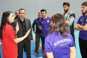 Bursa Nil&uuml;fer Belediyespor'a "Altyapı Gelişim" eğitimi
