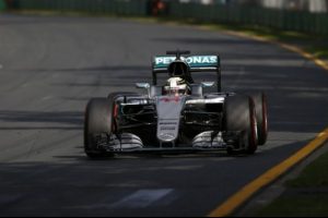 Rosberg şampiyonluk, Hamilton umut peşinde!