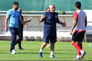 Antalyaspor'da Eto'o ve Fornezzi antrenmana katılmadı