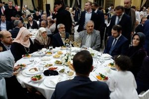 Demokrasi şehidi Halil Kantarcı'nın oğullarının mutlu g&uuml;n&uuml;