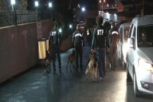 Ataşehir'de 200 polisle uyuşturucu uygulaması