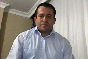 Asans&ouml;r boşluğuna d&uuml;şerek hayatını kaybetti