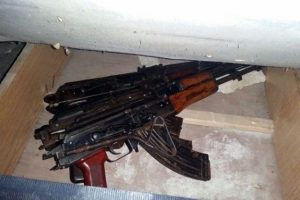 Silvan'da PKK'ya ait silah ve m&uuml;himmat bulundu