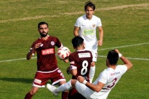 İneg&ouml;lspor deplasmandan 1 puanla d&ouml;nd&uuml;