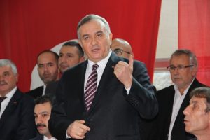 MHP'den CHP'nin siyasetine 'tahterevalli' benzetmesi