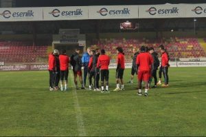 Yeni Malatyaspor, Eskişehirspor hazırlıklarını s&uuml;rd&uuml;r&uuml;yor