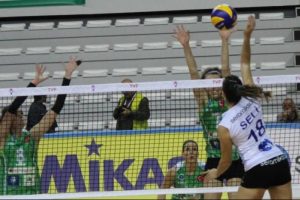Bursa B&uuml;y&uuml;kşehir Belediyespor 4'te 4 yaptı