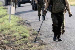 Lice ve Hani'de 13 k&ouml;yde sokağa &ccedil;ıkma yasağı kaldırıldı