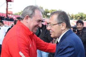 Balıkesirspor'un yıldızları mahalle ma&ccedil;ında
