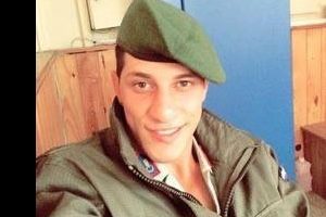 "Sen yoksan yaşamak neye yarar" diye not bırakıp intihar etti