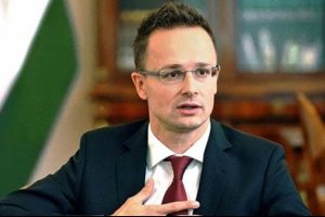 ''AB'nin g&uuml;venliği T&uuml;rkiye'nin istikrarına bağlı''