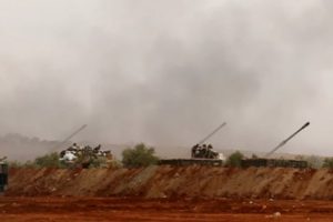T&uuml;rk tankları El Bab sınırında