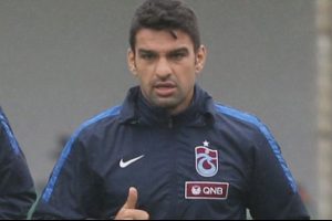 Muhammet Demir Bursaspor'a mı d&ouml;n&uuml;yor?