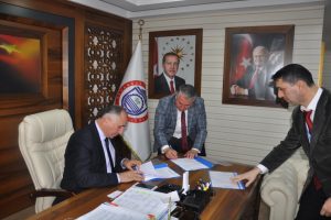 Bursa Orhangazi'de sosyal denge s&ouml;zleşmesi imzalandı
