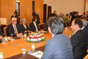 HDP heyeti, Almanya Dışişleri Bakanı Steinmeier ile g&ouml;r&uuml;şt&uuml;