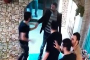 Tartıştığı m&uuml;şterisine ateş etti, başka bir m&uuml;şteriyi vurdu