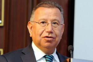İnternet Geliştirme Kurulu y&ouml;netiminde değişiklik