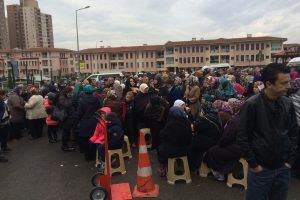 Bursa'da 240 kişi dualarla umreye uğurlandı