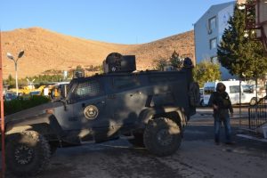 Mardin B&uuml;y&uuml;kşehir Belediyesine operasyon