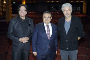 "Tiyatro, dizi sekt&ouml;r&uuml;n&uuml;n arkasında kalmaz"