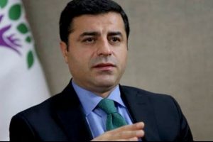 Demirtaş duruşmaya &ccedil;ıkmadı, sebebini avukatı a&ccedil;ıkladı