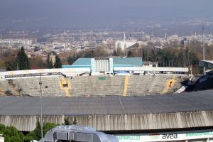 Bursa'da 68 yıllık stadyum tarihe g&ouml;m&uuml;l&uuml;yor